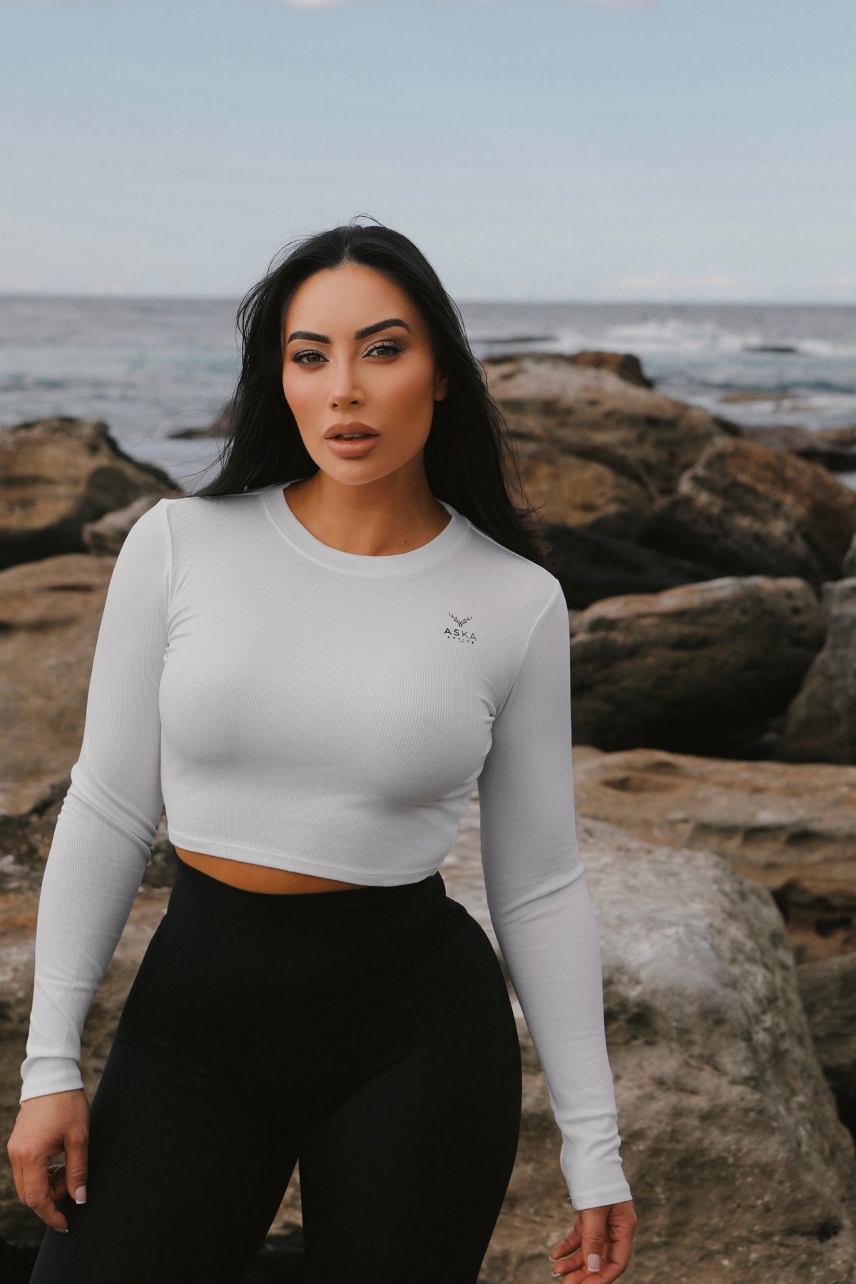 ASKA ACTIVE - LONG SLEEVE CROP TEE